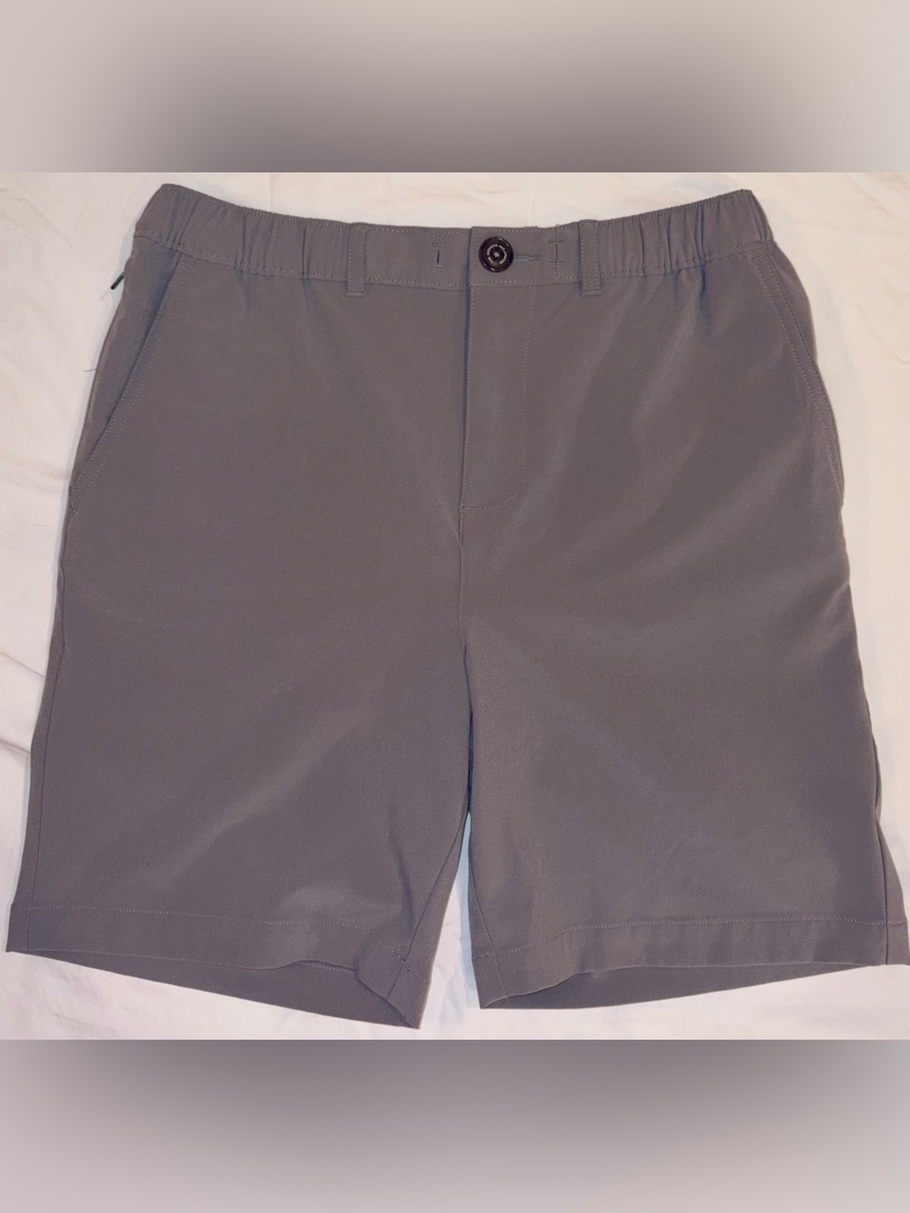 Chubbies boys gray youth large everywear performance shorts